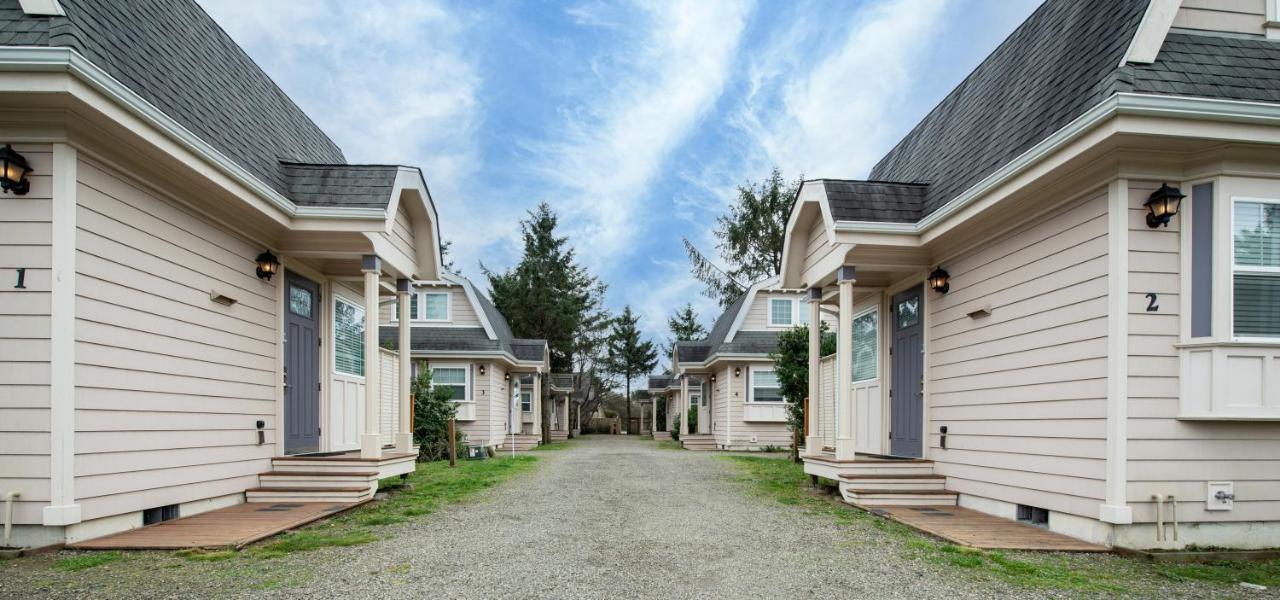 Sea Breeze Cottages Ошен Шорс Екстер'єр фото